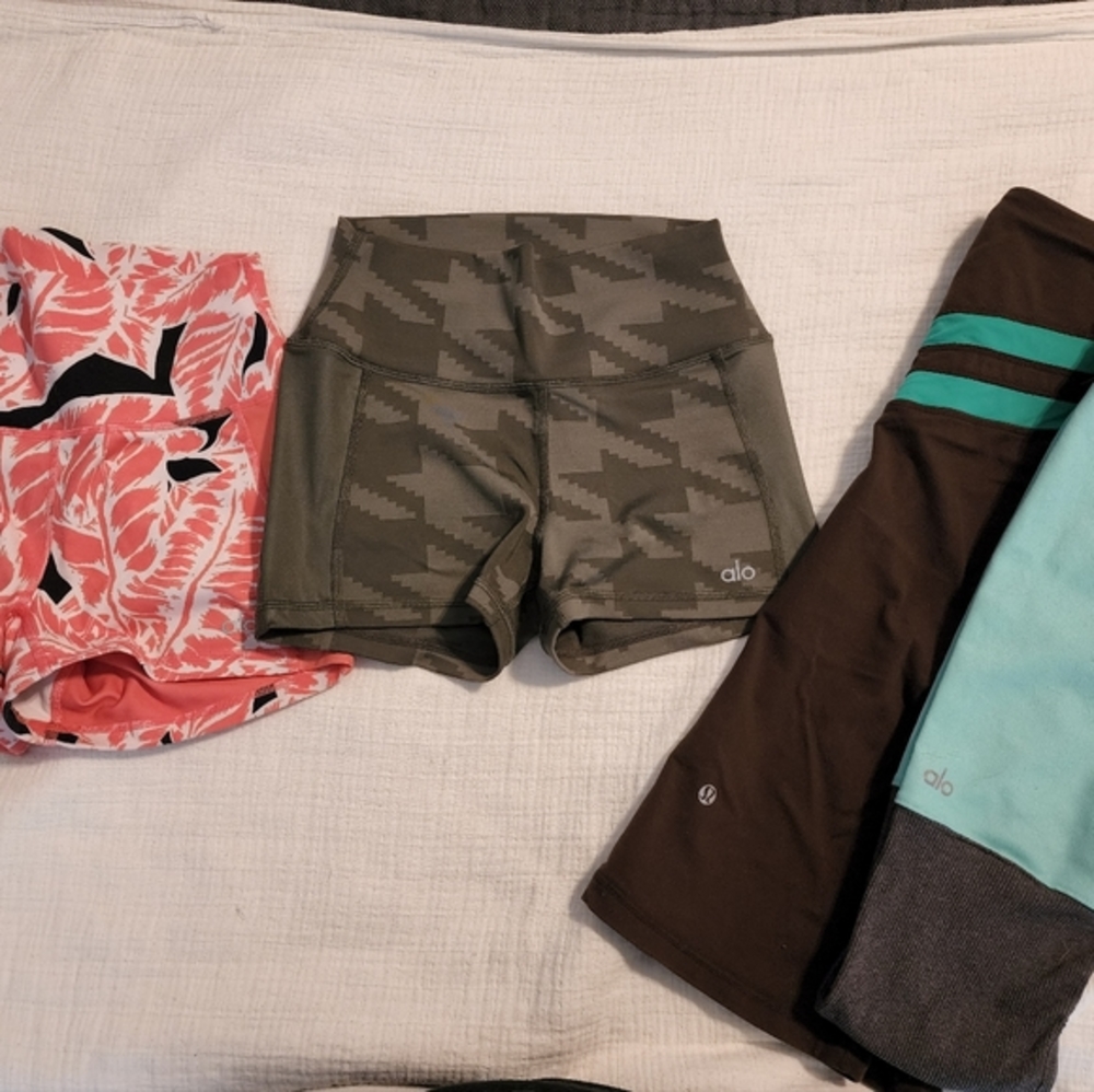 Small Yoga Lot‎